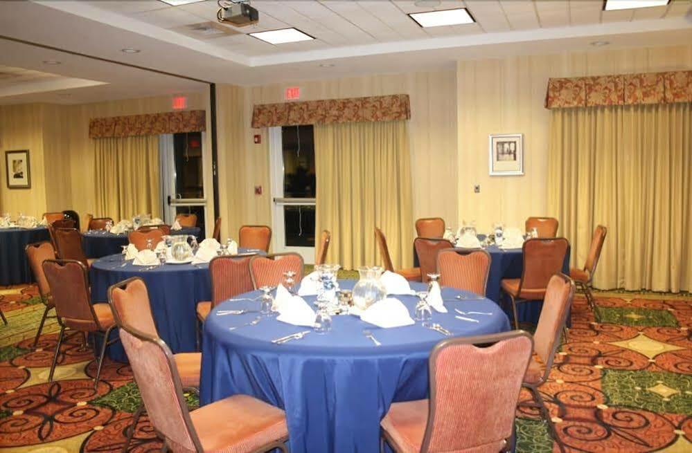 Hilton Garden Inn Mystic/Groton Exterior foto